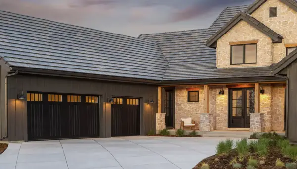 Insulated carriage house garage doors 02