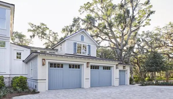 Insulated carriage house garage doors 03