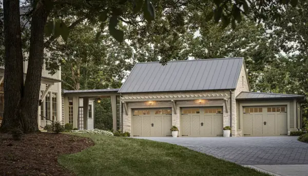 Canyon Ridge Chevron Doors