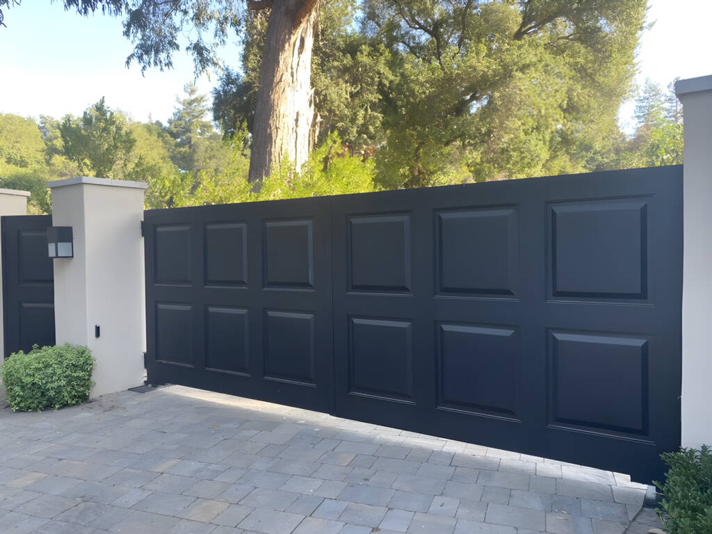 Residential gate instalation San Jose.
