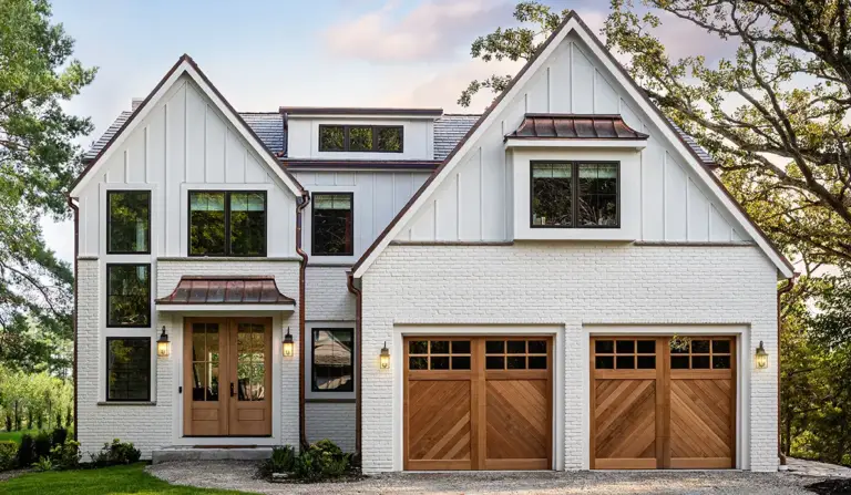 Reserve® Wood Custom

Both stunning and substantial, every Reserve® Wood garage door embodies our total commitment to design, detail and craftsmanship