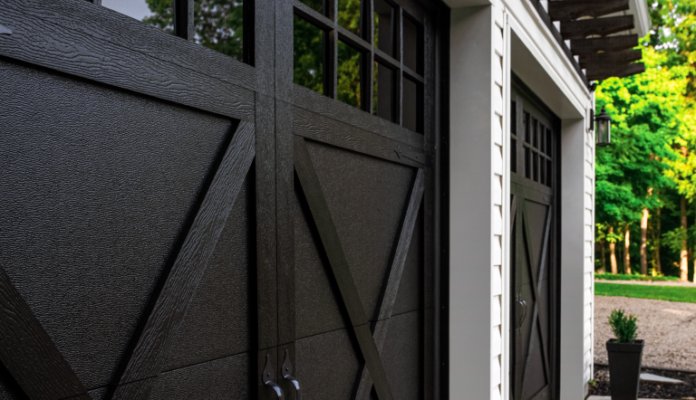 chi23-0706-photo-home-overlay-carriage-house-steel-0024-Edit